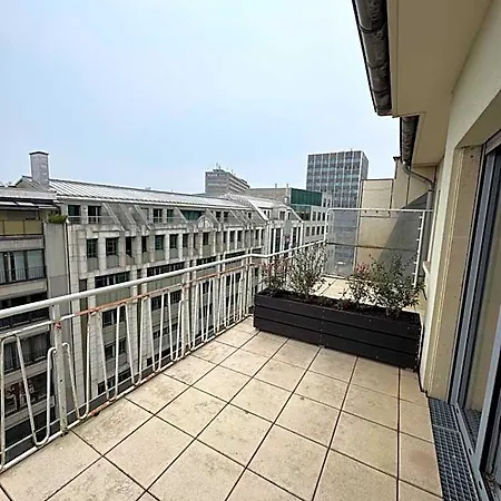 Center Hotel